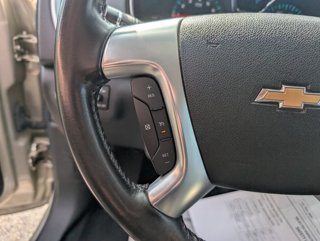 Used 2016 Chevrolet Traverse LT AWD/4WD image 17