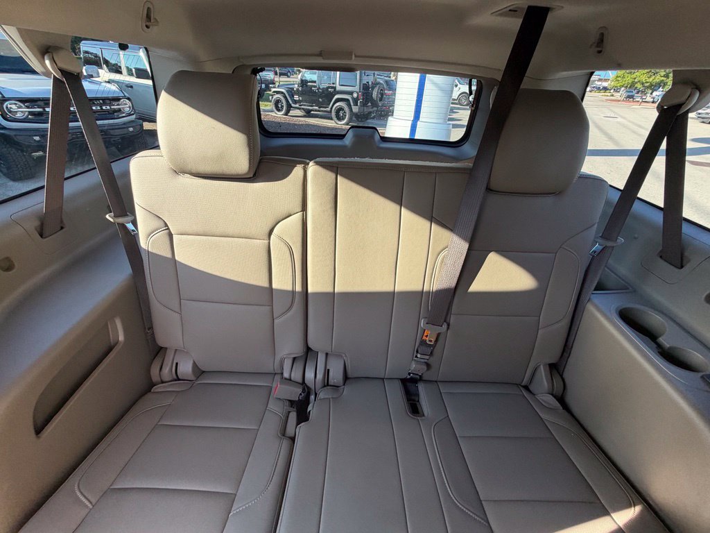 Used 2018 GMC Yukon XL SLT w/ Open Road Package AWD/4WD image 20