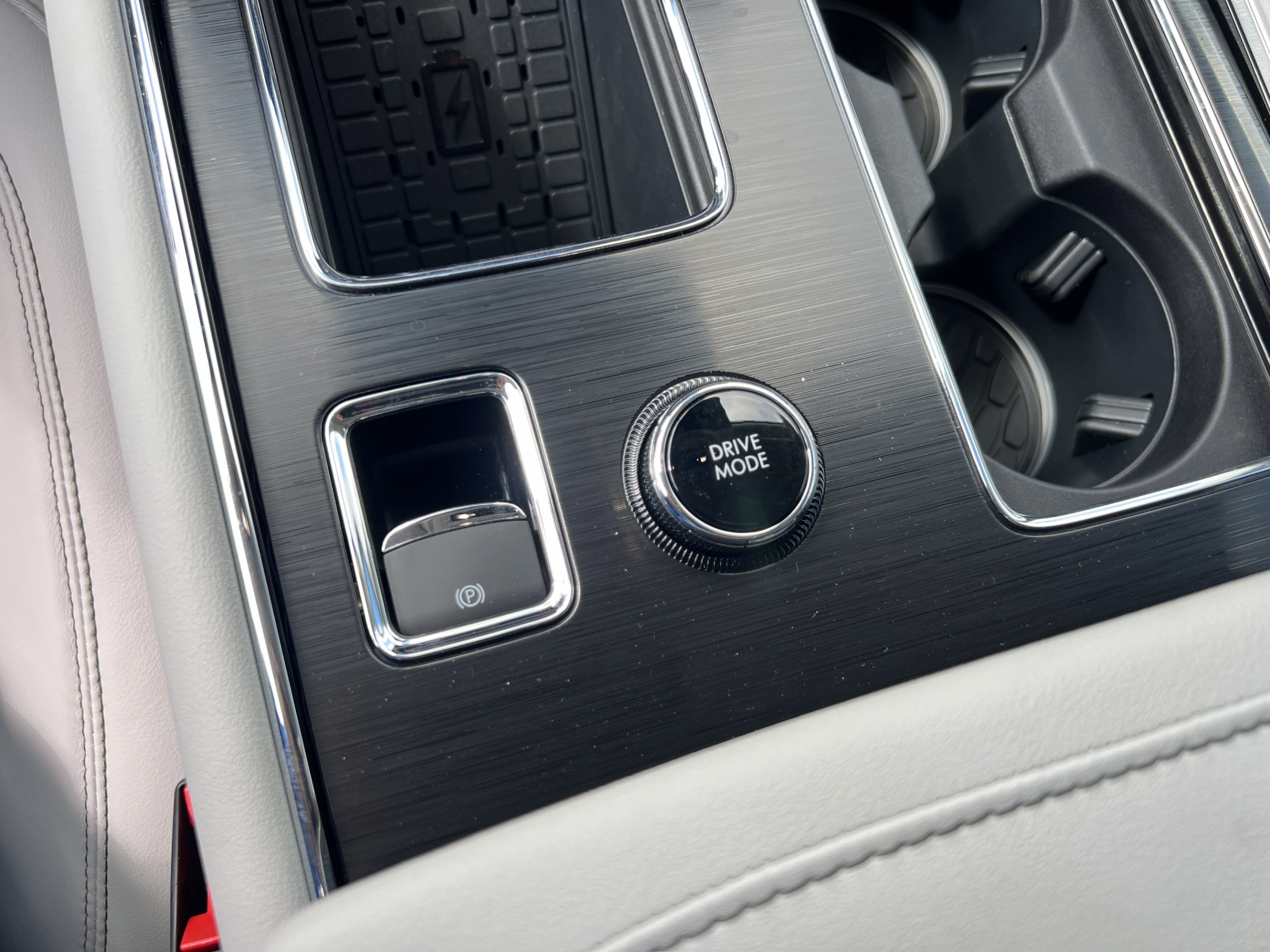New 2027 Lincoln Aviator Reserve AWD/4WD image 17