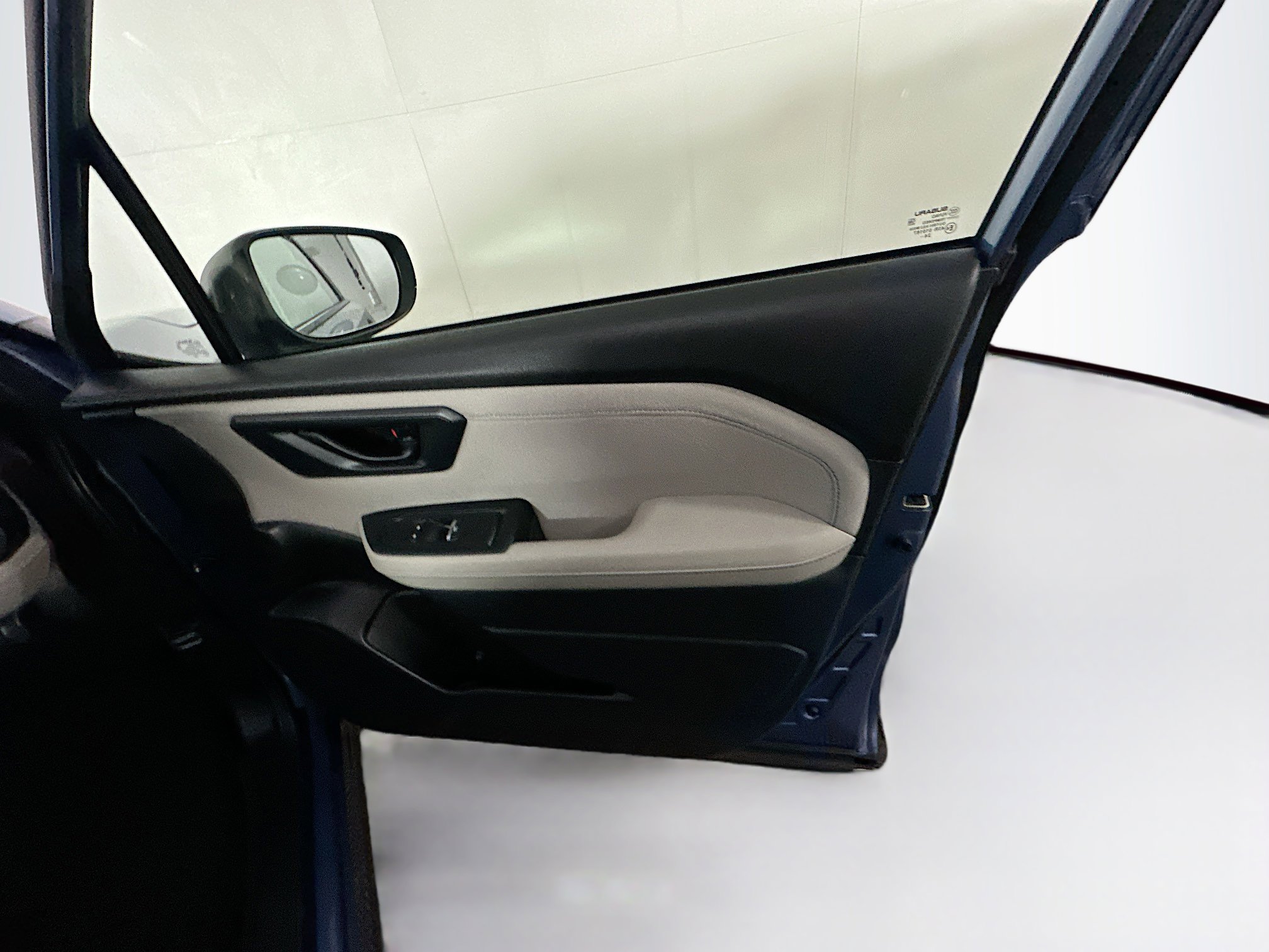 Used 2025 Subaru Forester Premium image 32