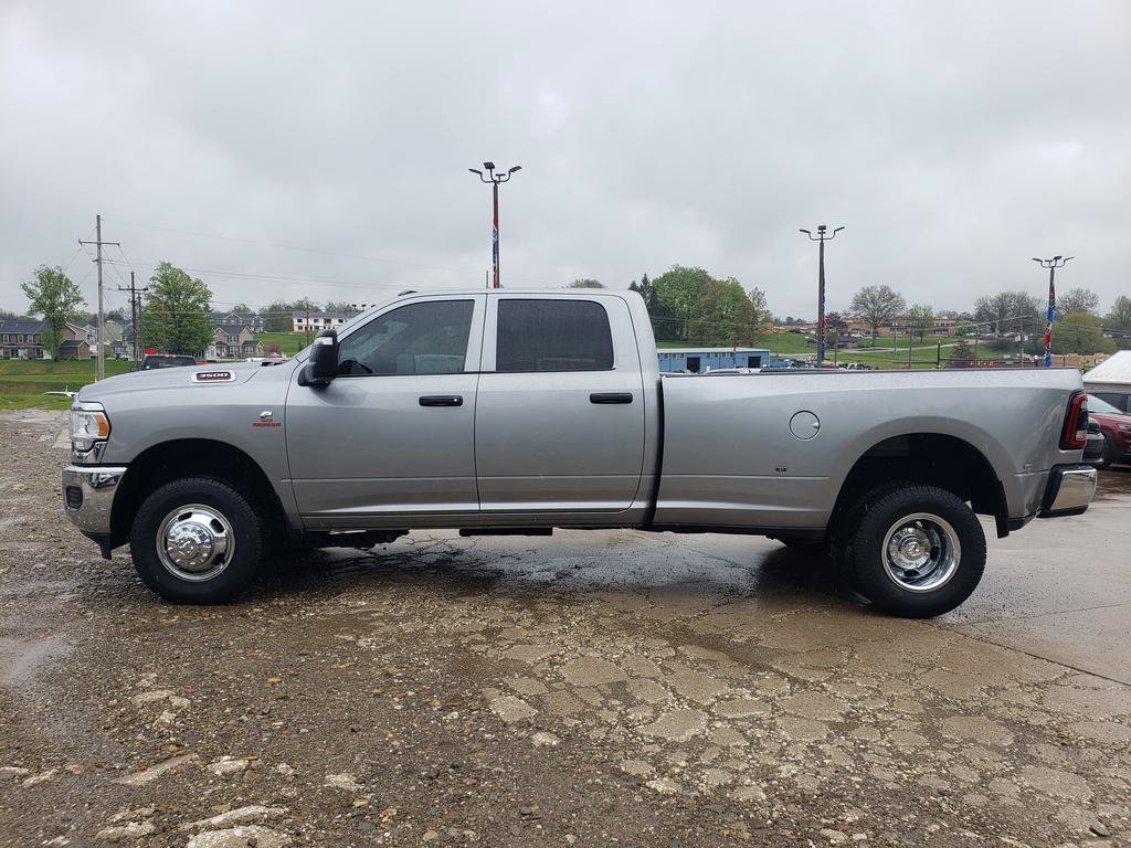 Certified 2024 RAM 3500 Tradesman w/ Chrome Appearance Group AWD/4WD image 7