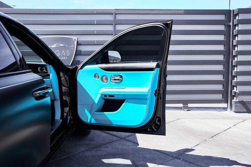 Used 2024 Rolls-Royce Ghost image 23