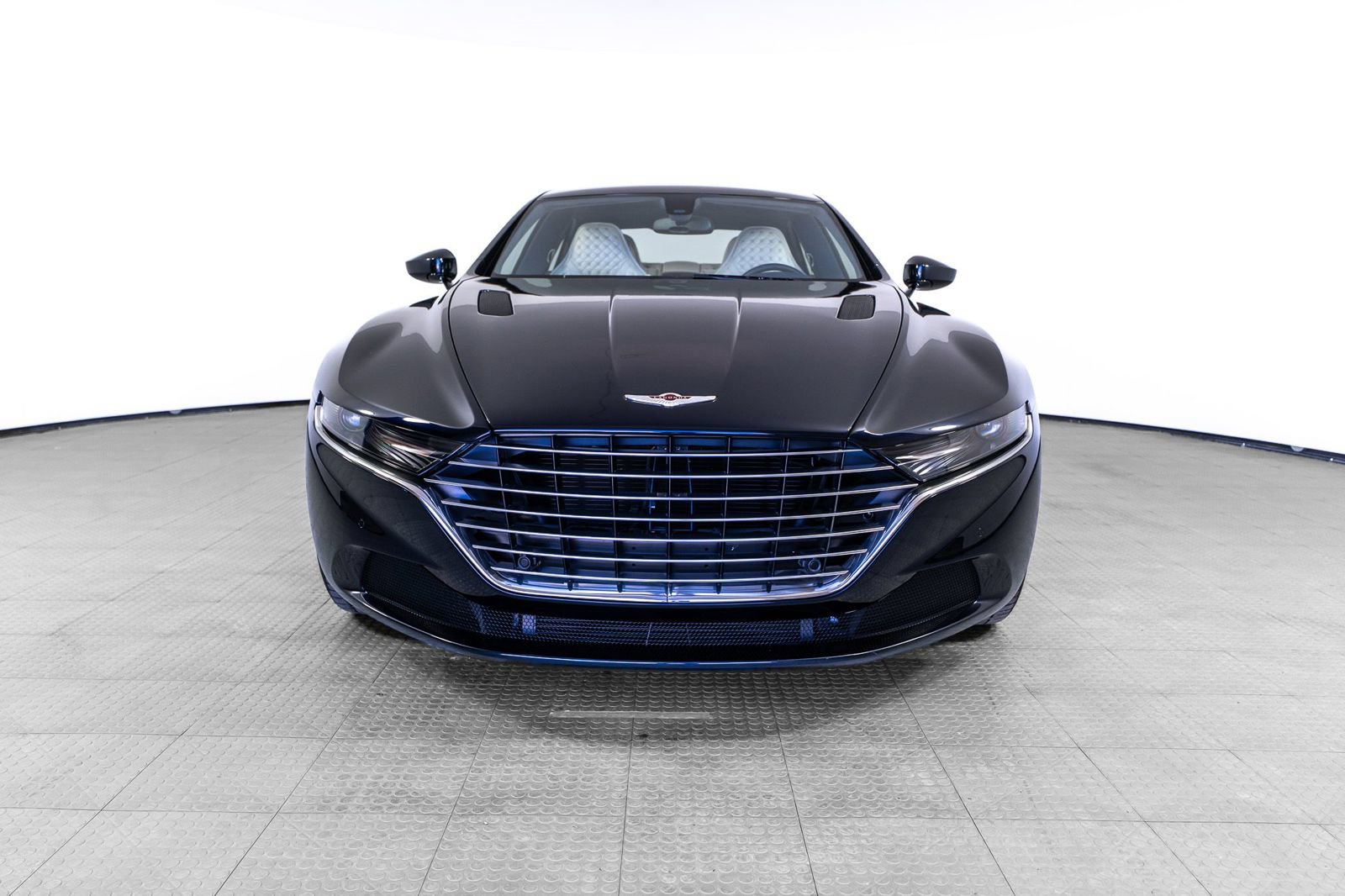 Used 2018 Aston Martin Lagonda RWD image 56