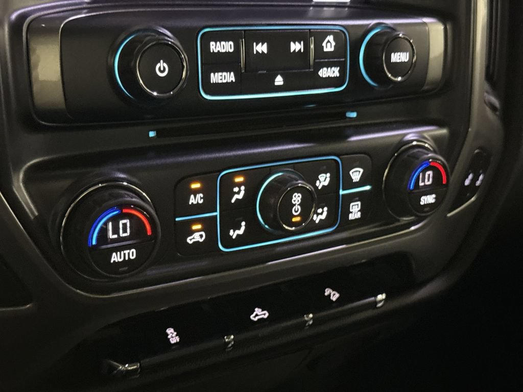 Used 2018 Chevrolet Silverado 1500 LT w/ All Star Edition AWD/4WD image 17