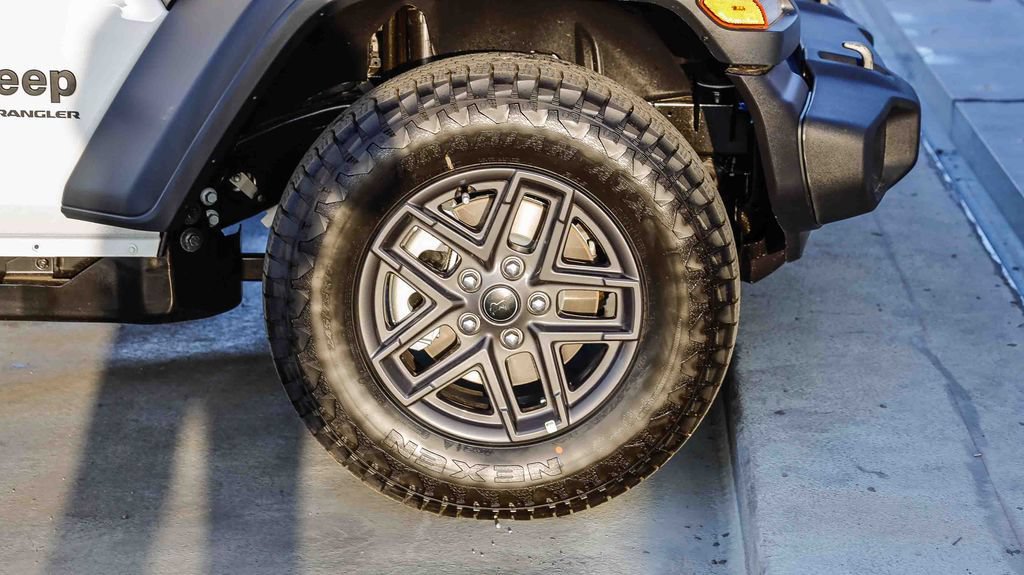 New 2026 Jeep Wrangler Unlimited Sport AWD/4WD image 11