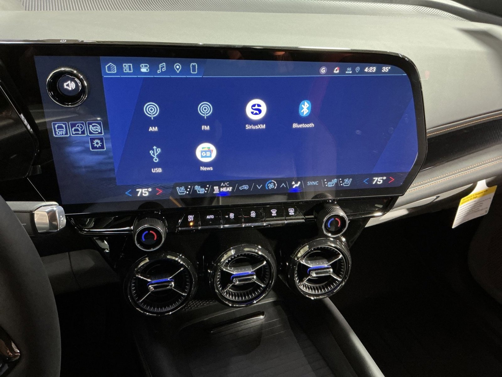 New 2026 Chevrolet Blazer EV SS image 26