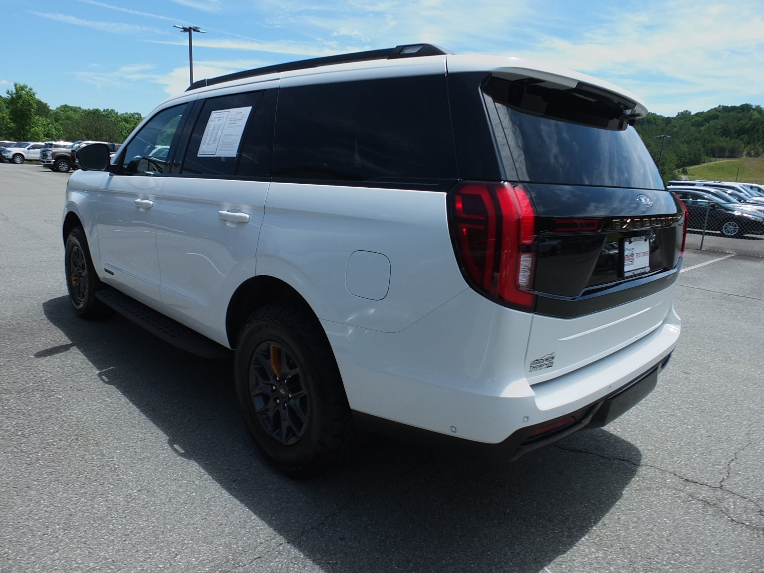 Used 2025 Ford Expedition Tremor AWD/4WD image 5