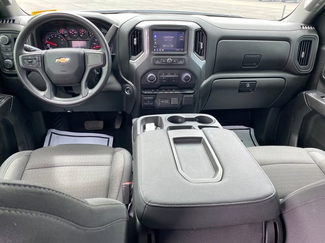 Certified 2024 Chevrolet Silverado 1500 Custom w/ Turbomax Blackout Package AWD/4WD image 5