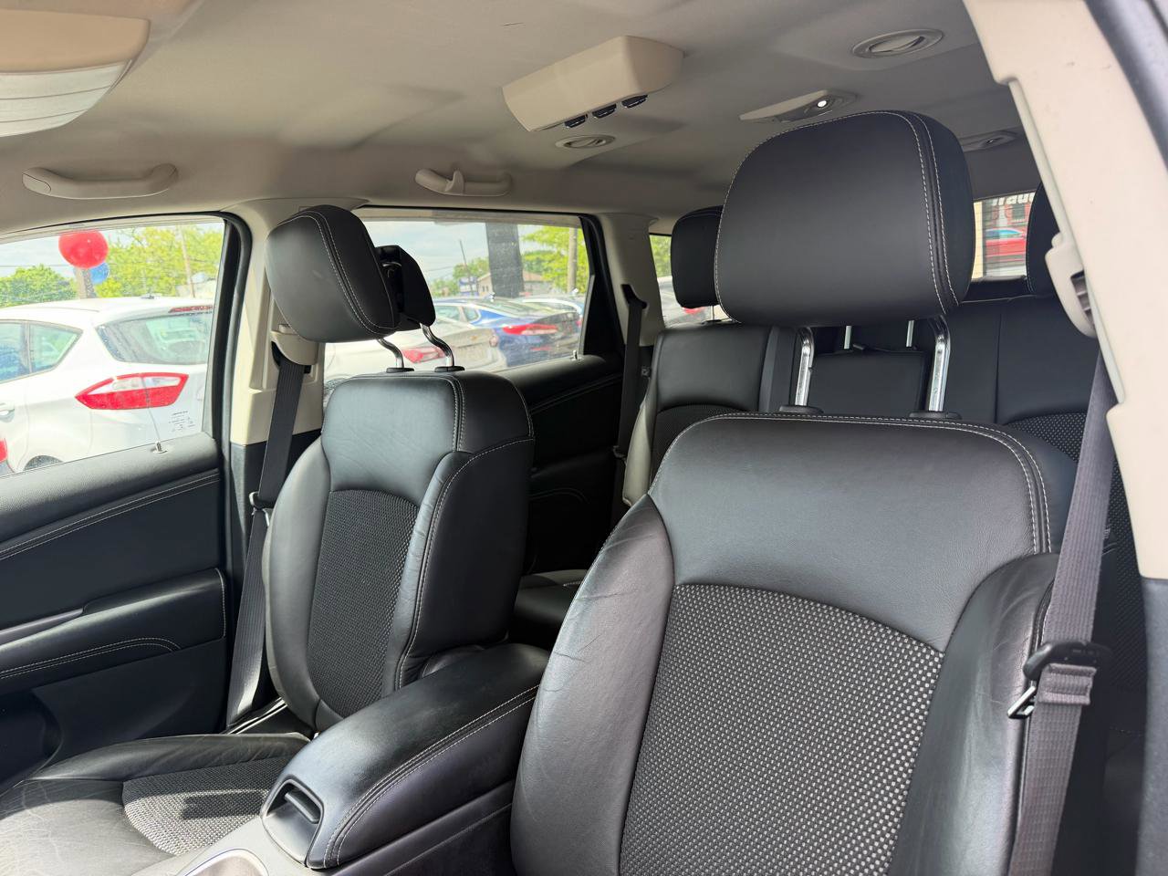 Used 2015 Dodge Journey Crossroad w/ Flexible Seating Group FWD image 10