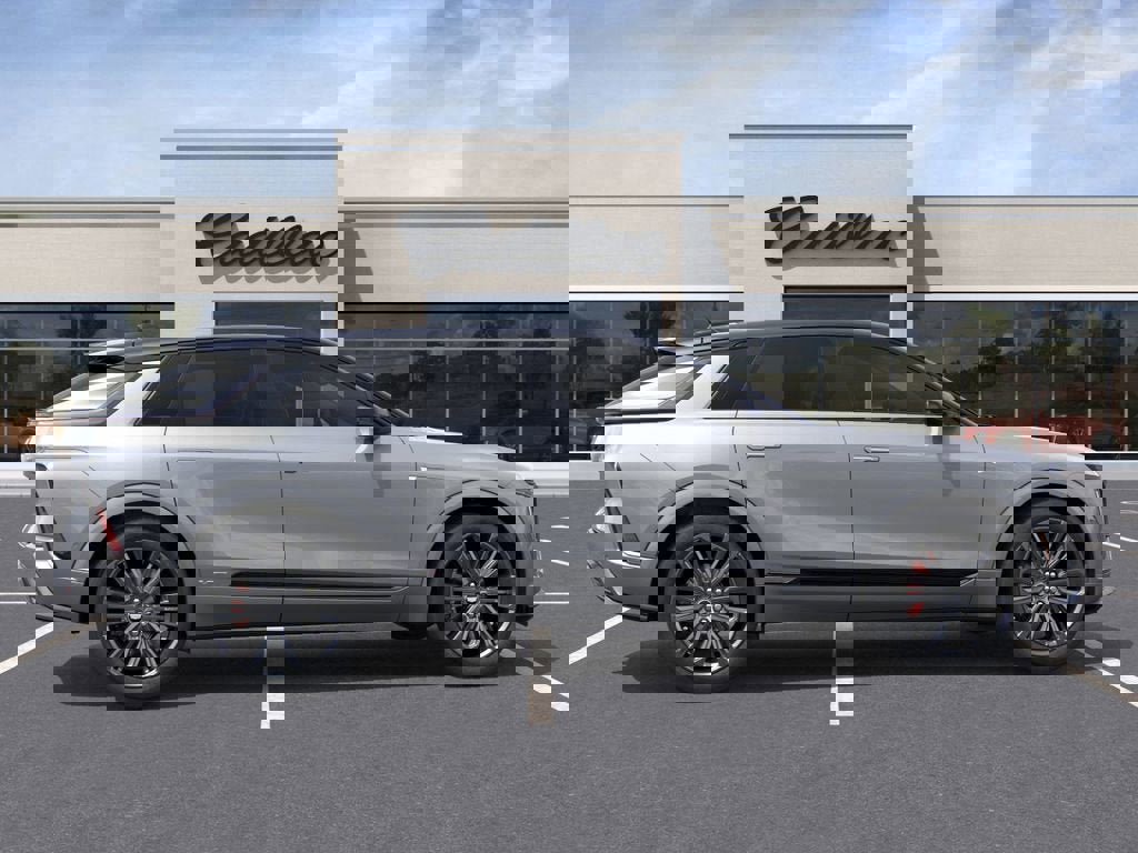 New 2026 Cadillac Lyriq V image 5