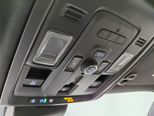 Certified 2023 GMC Yukon Denali AWD/4WD image 46