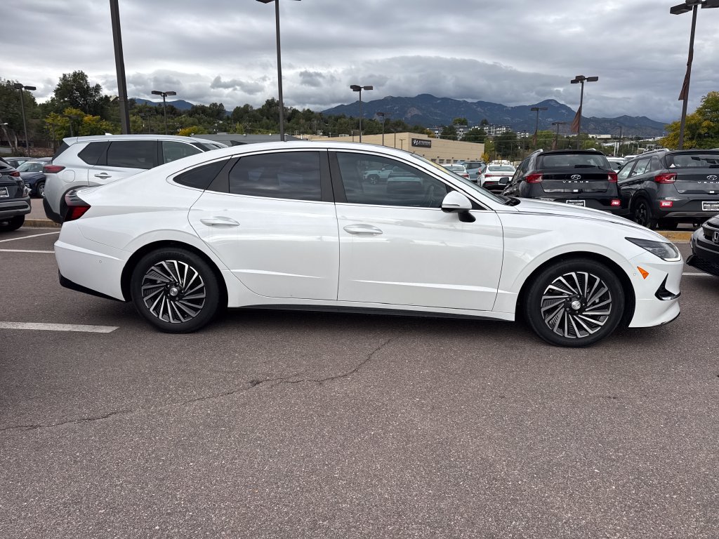 Certified 2022 Hyundai Sonata Limited FWD image 15