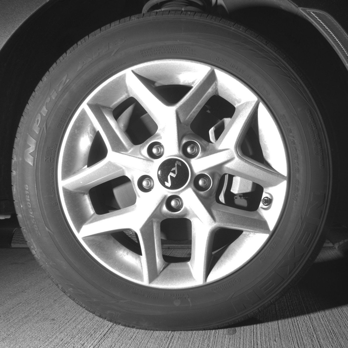 Used 2025 Kia Soul LX w/ LX Technology Package FWD image 13