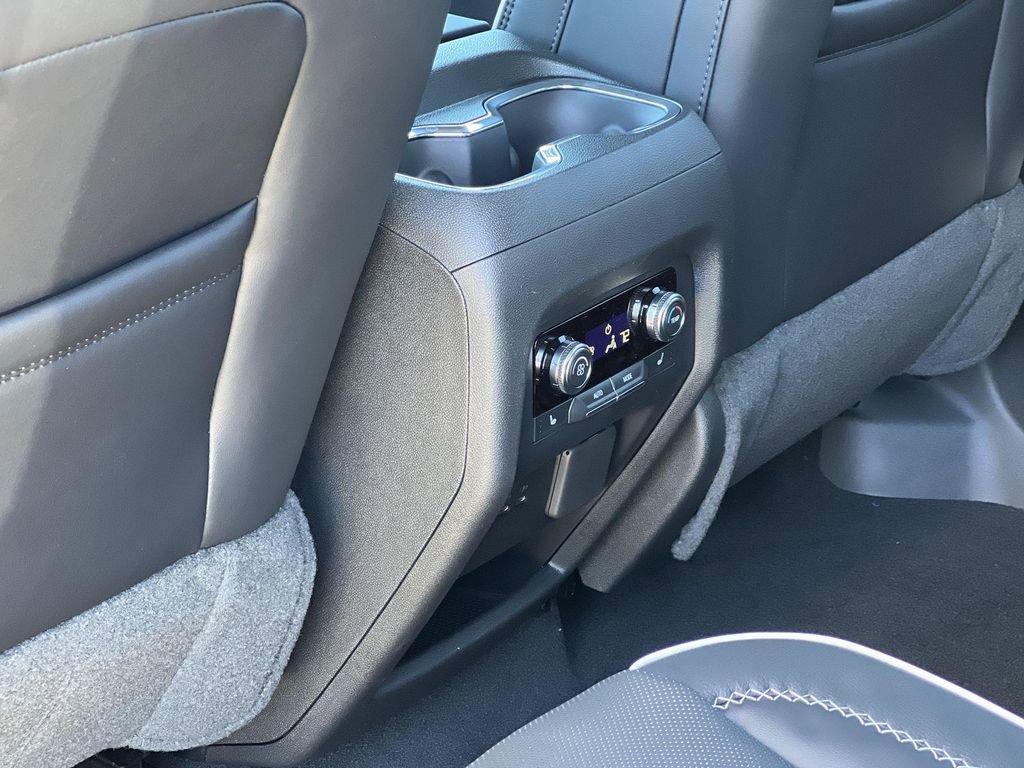 New 2026 GMC Acadia Denali w/ Super Cruise Package image 27