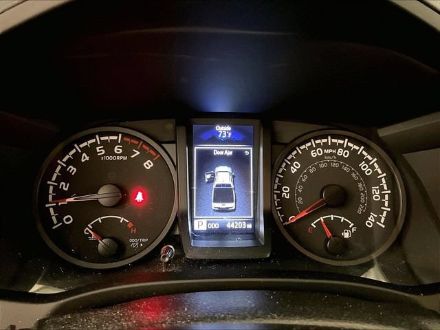 Used 2023 Toyota Tacoma SR AWD/4WD image 19