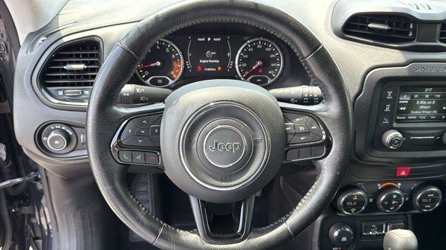 Used 2016 Jeep Renegade Latitude AWD/4WD image 15