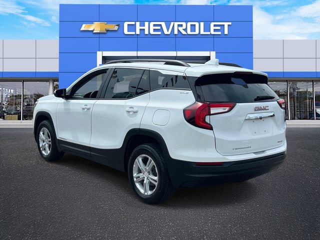 Used 2023 GMC Terrain SLE w/ Driver Convenience Package AWD/4WD image 5