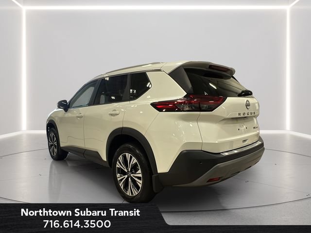 Used 2023 Nissan Rogue SV w/ SV Premium B Package AWD/4WD image 3