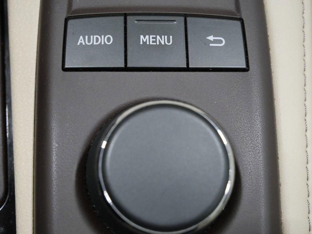 Used 2018 Lexus ES 350 w/ Premier Package FWD image 23