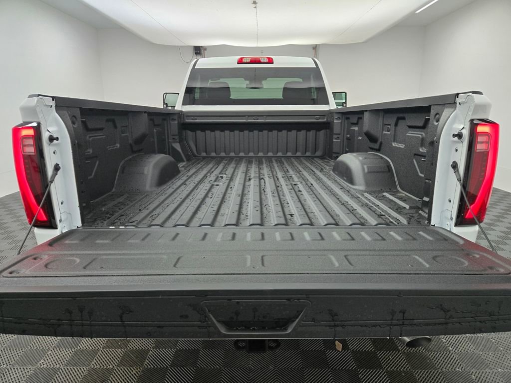 New 2026 GMC Sierra 3500 Pro image 9
