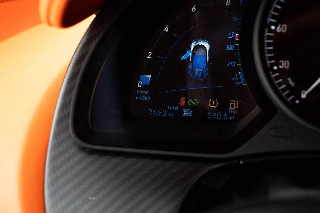 Used 2022 Bugatti Chiron Pur Sport image 21