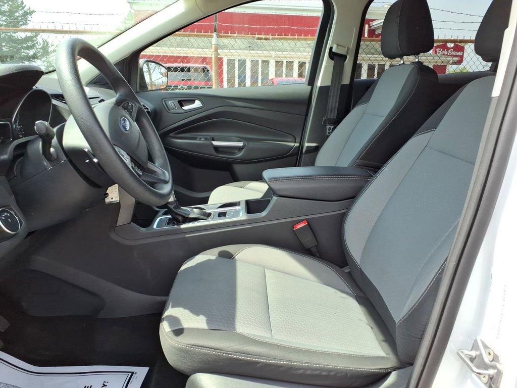 Certified 2017 Ford Escape SE FWD image 15