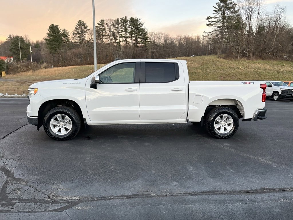 Used 2025 Chevrolet Silverado 1500 LT image 24