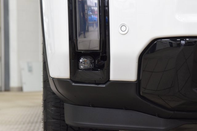 Used 2024 GMC Sierra 2500 AT4 w/ AT4 Premium Plus Package image 14