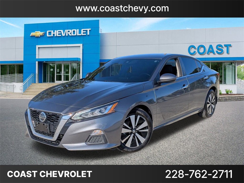 Used 2022 Nissan Altima 2.5 SV