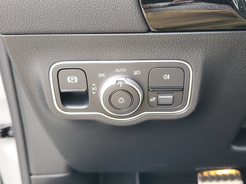 New 2026 Mercedes-Benz GLA 35 AMG 4MATIC image 22