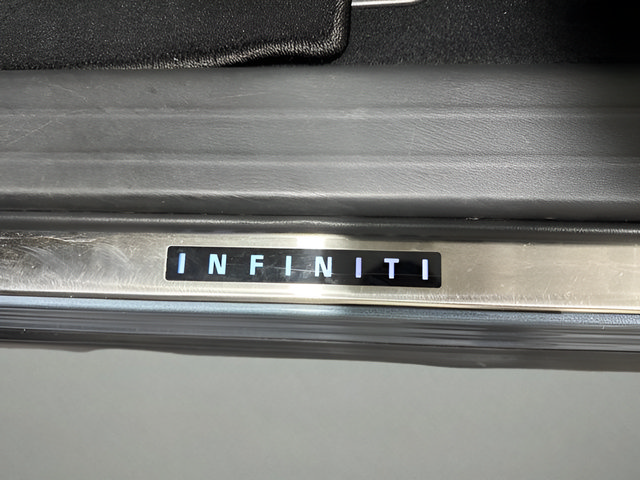 Used 2017 INFINITI QX60 FWD w/ Premium Plus Package image 13