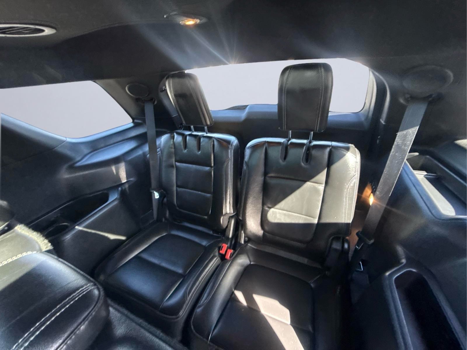 Used 2017 Ford Explorer Limited w/ Equipment Group 303A AWD/4WD image 20