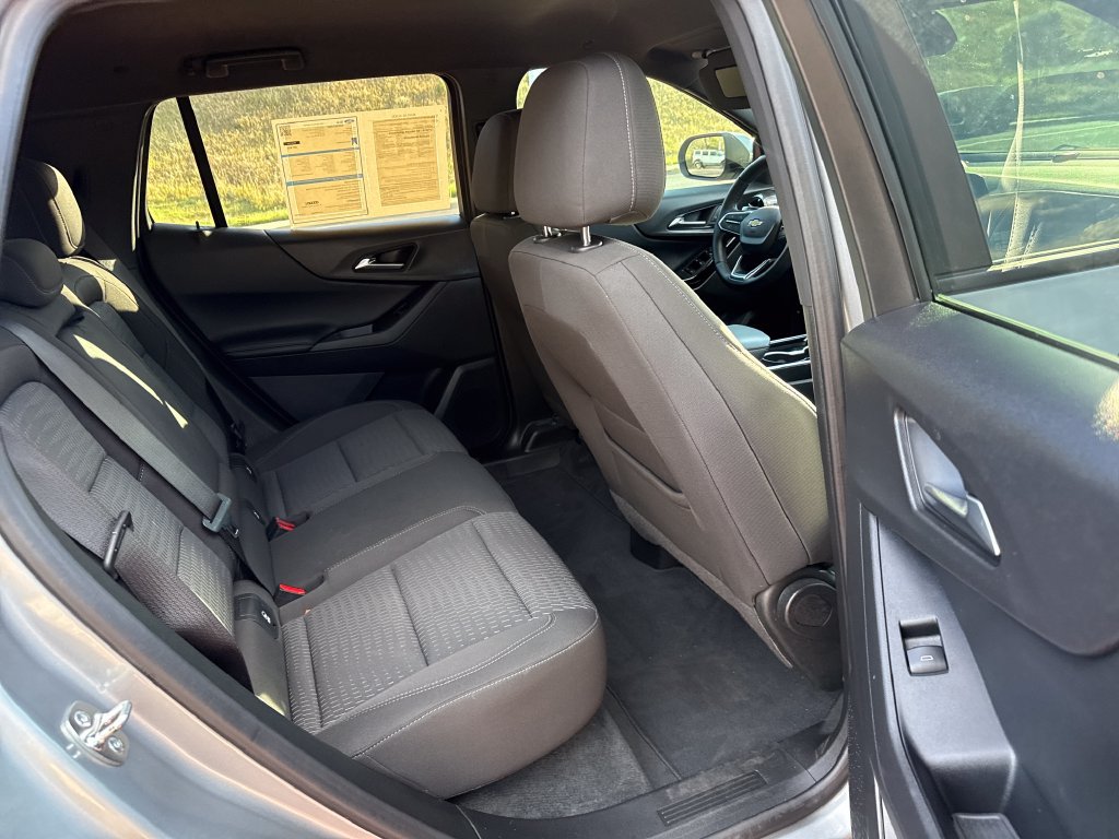Used 2025 Chevrolet Equinox LT FWD image 25