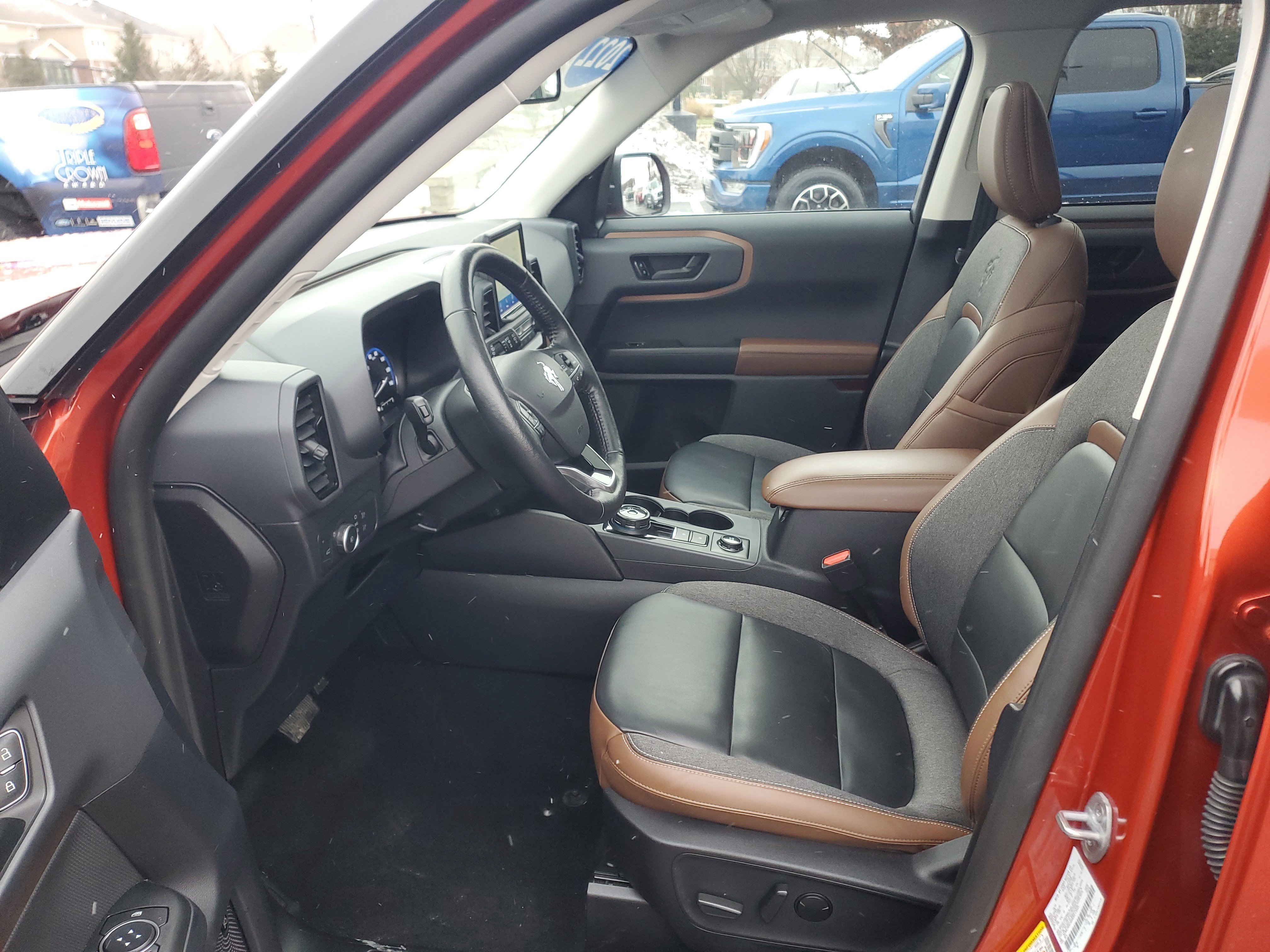 Used 2022 Ford Bronco Sport Outer Banks w/ Tech Package image 12