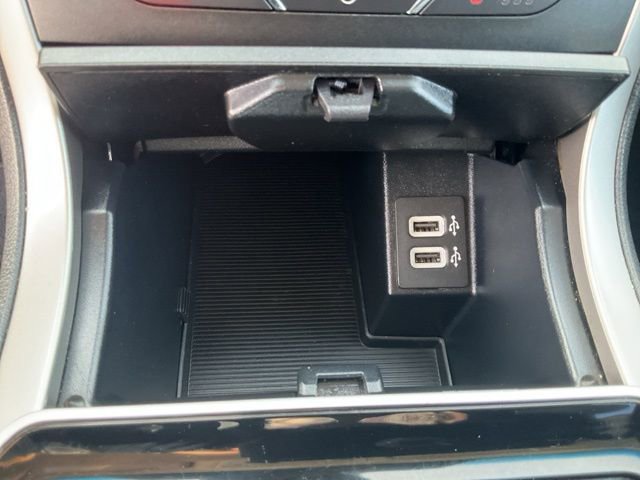 Used 2020 Ford Edge SEL image 19