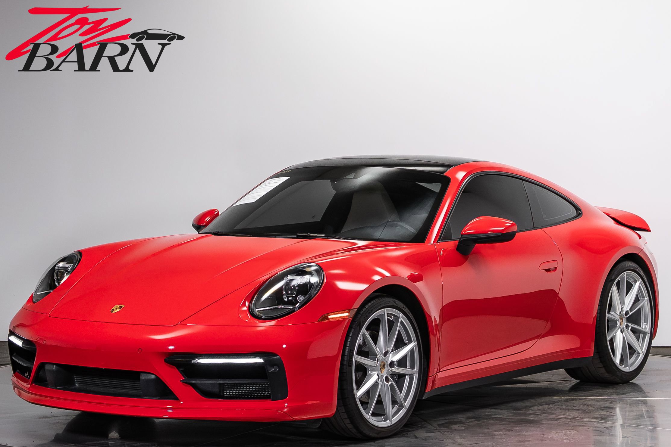 Used 2022 Porsche 911 Carrera RWD image 1