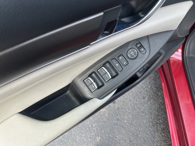 Used 2018 Honda Accord LX image 18
