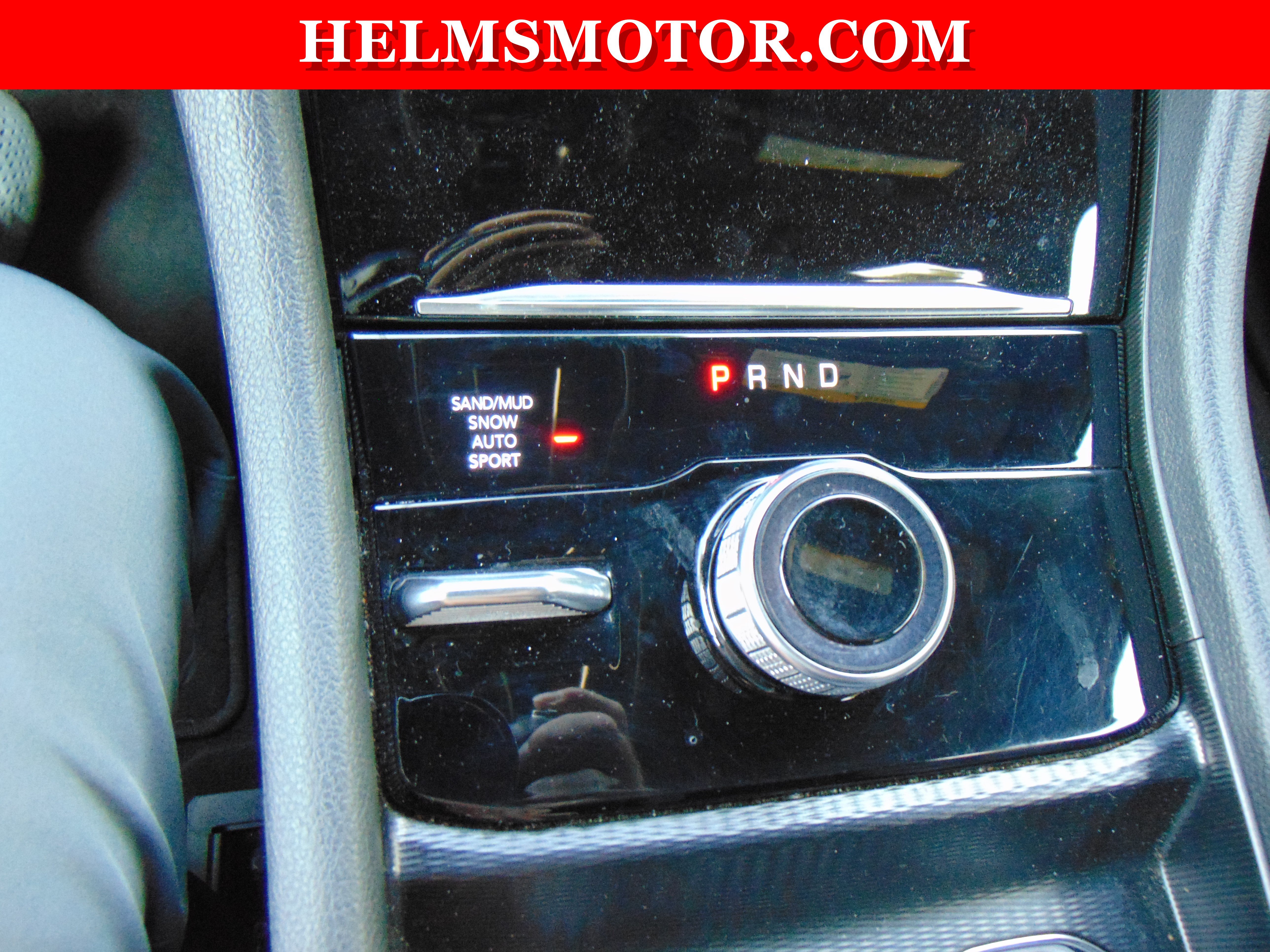 Used 2024 Jeep Grand Cherokee L Limited w/ Black Appearance Package AWD/4WD image 21