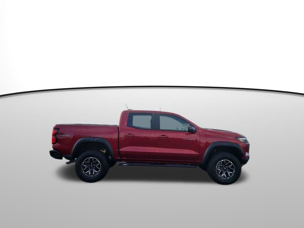 Used 2025 Chevrolet Colorado ZR2 image 7