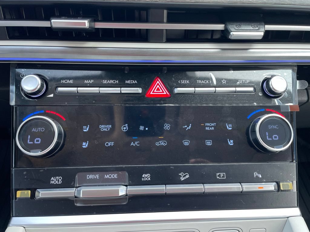 Used 2025 Hyundai Santa Fe Calligraphy AWD/4WD image 32