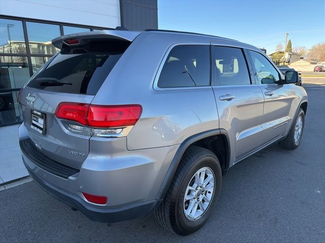 Used 2018 Jeep Grand Cherokee Laredo image 9