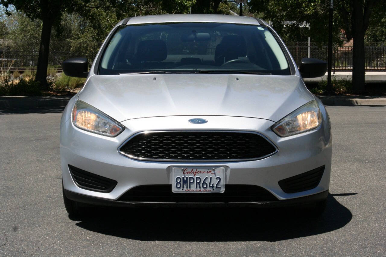 Used 2017 Ford Focus S FWD image 3