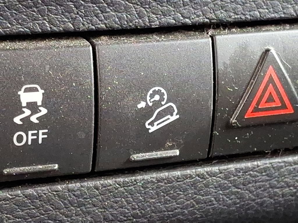 Certified 2017 Jeep Wrangler Unlimited Sport AWD/4WD image 17