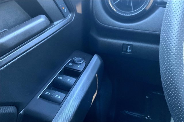 Used 2024 Chevrolet Colorado Trail Boss w/ Safety Package image 15