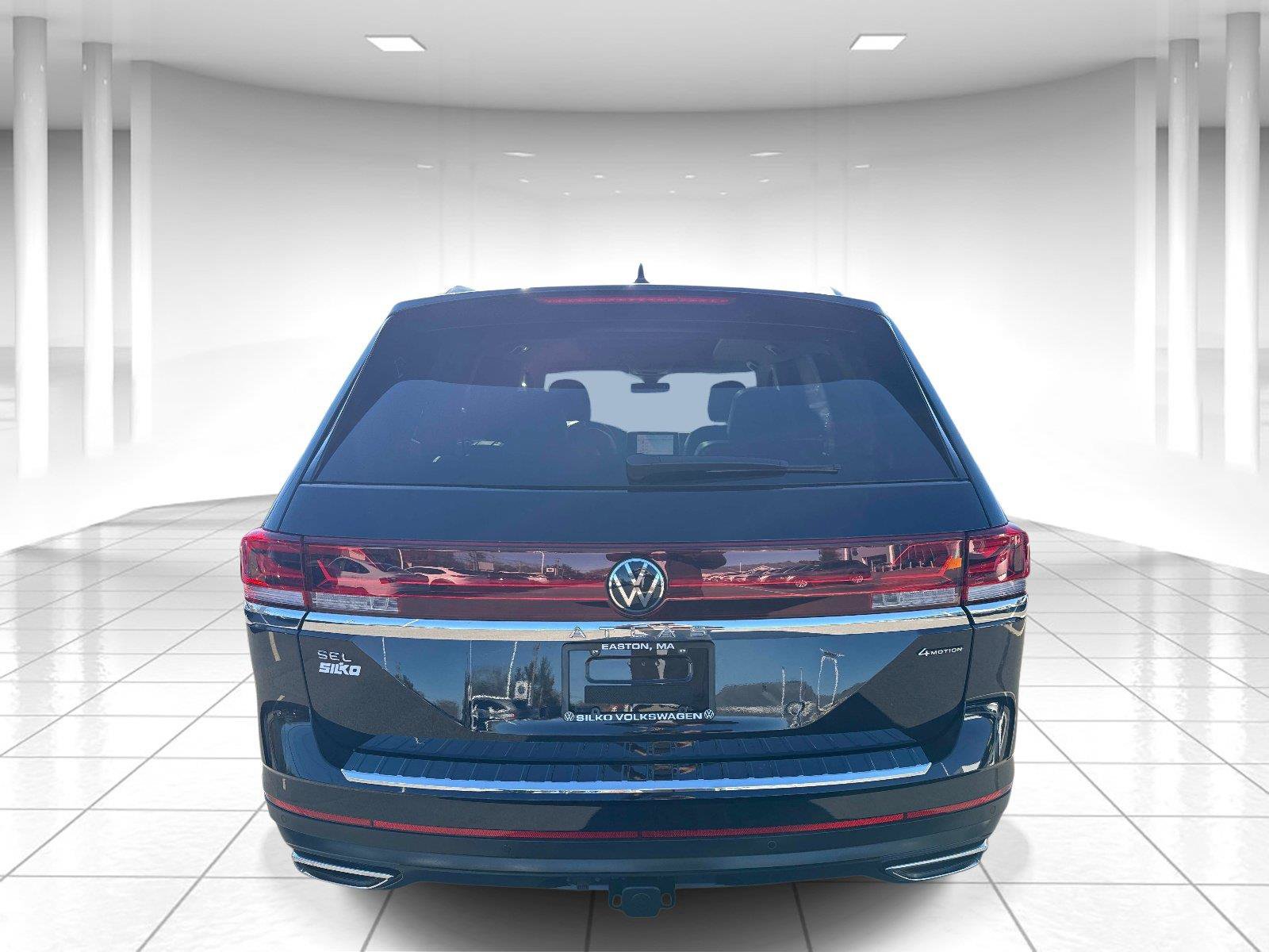 Certified 2024 Volkswagen Atlas SEL AWD/4WD image 4