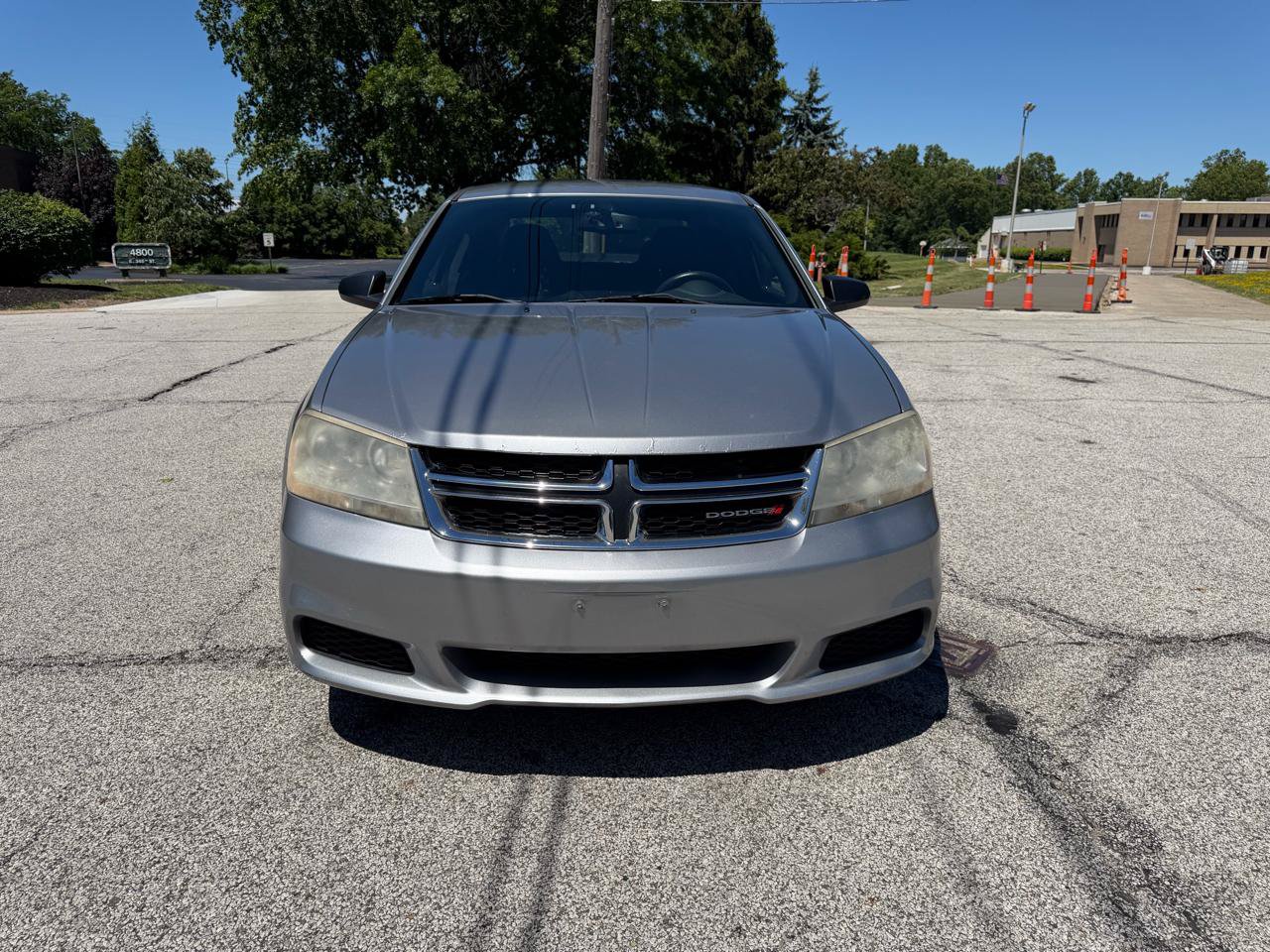 Used 2013 Dodge Avenger SE FWD image 2