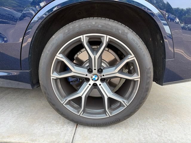 Used 2022 BMW X5 M50i w/ Executive Package AWD/4WD image 10