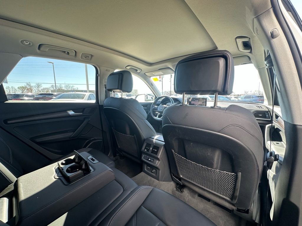 Certified 2025 Audi Q5 2.0T Premium Plus w/ Premium Plus Package image 28