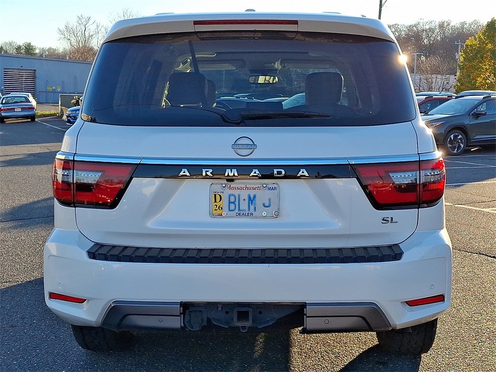 Used 2024 Nissan Armada SL w/ Captain's Chairs Package image 5