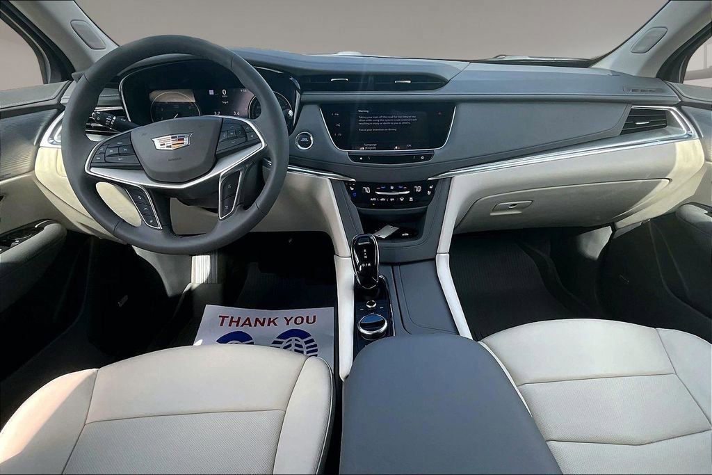 New 2026 Cadillac XT5 Premium Luxury w/ Driver Assist Package FWD image 5